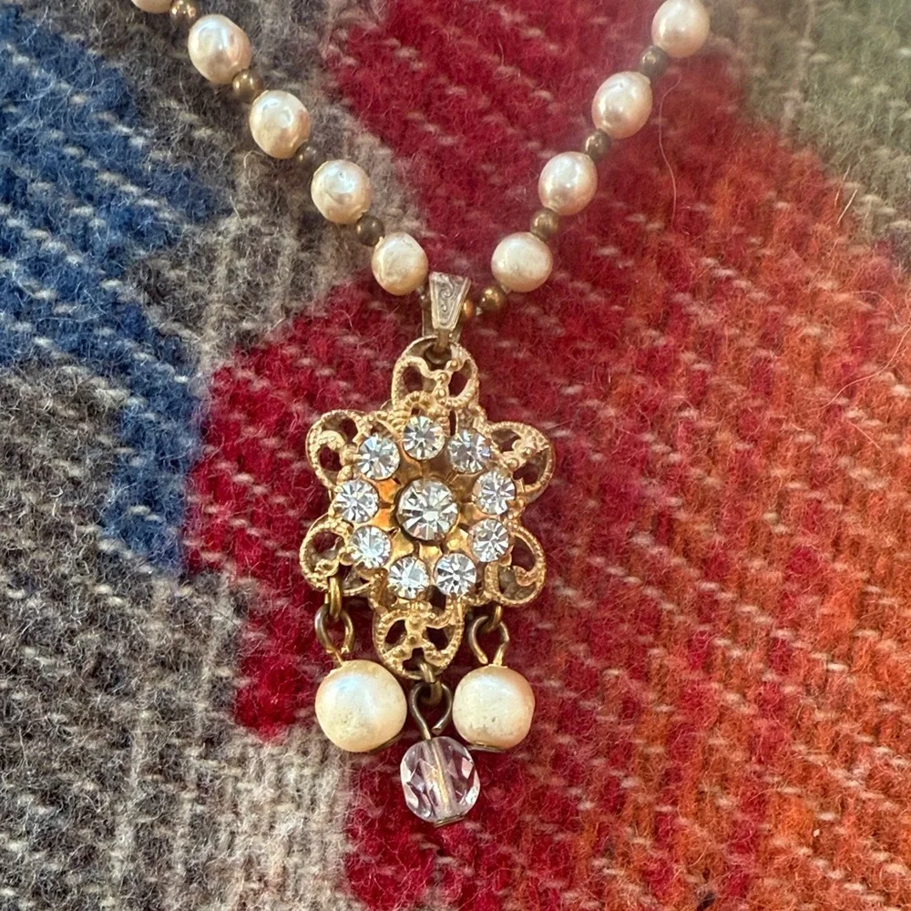 Vintage Miriam Haskell Gold Pearl Beaded Pendant Necklace